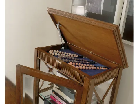 Vai alla foto 2