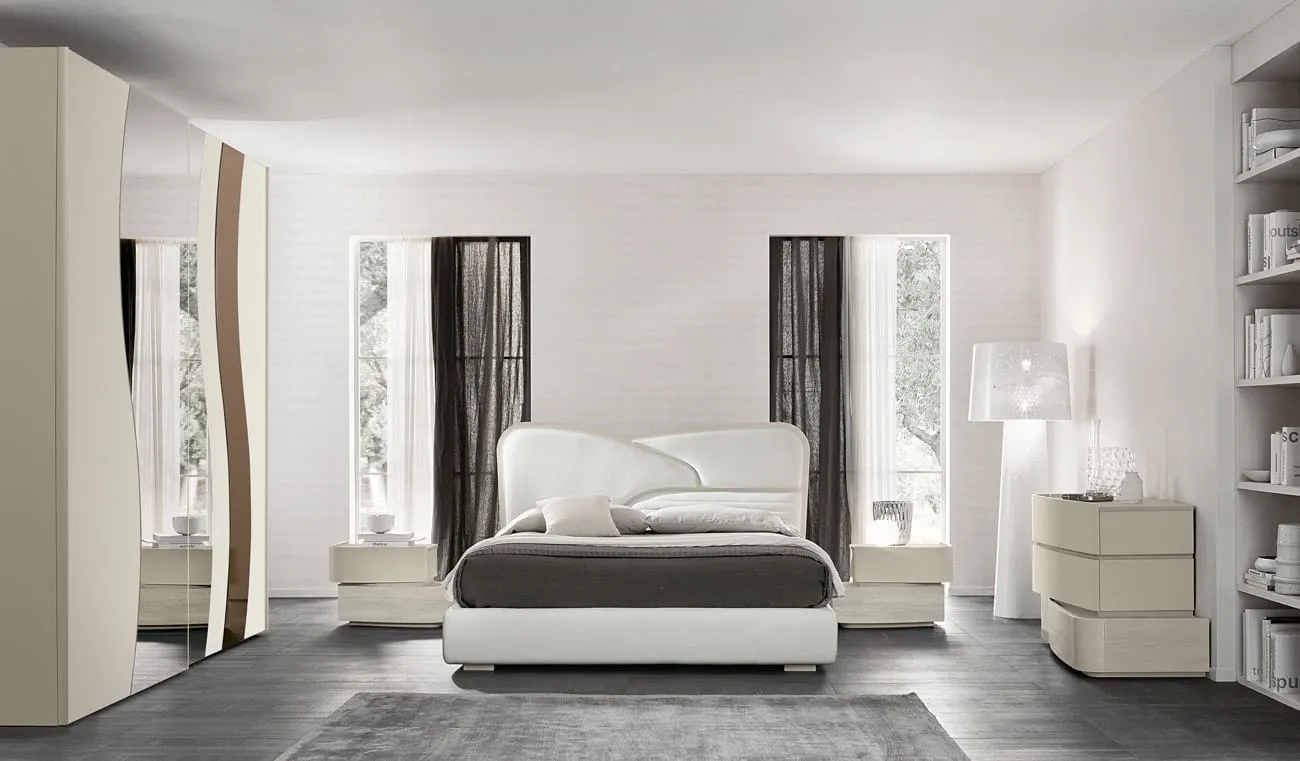 Camera luminosa con letto Ola Adriatica e armadio a specchio