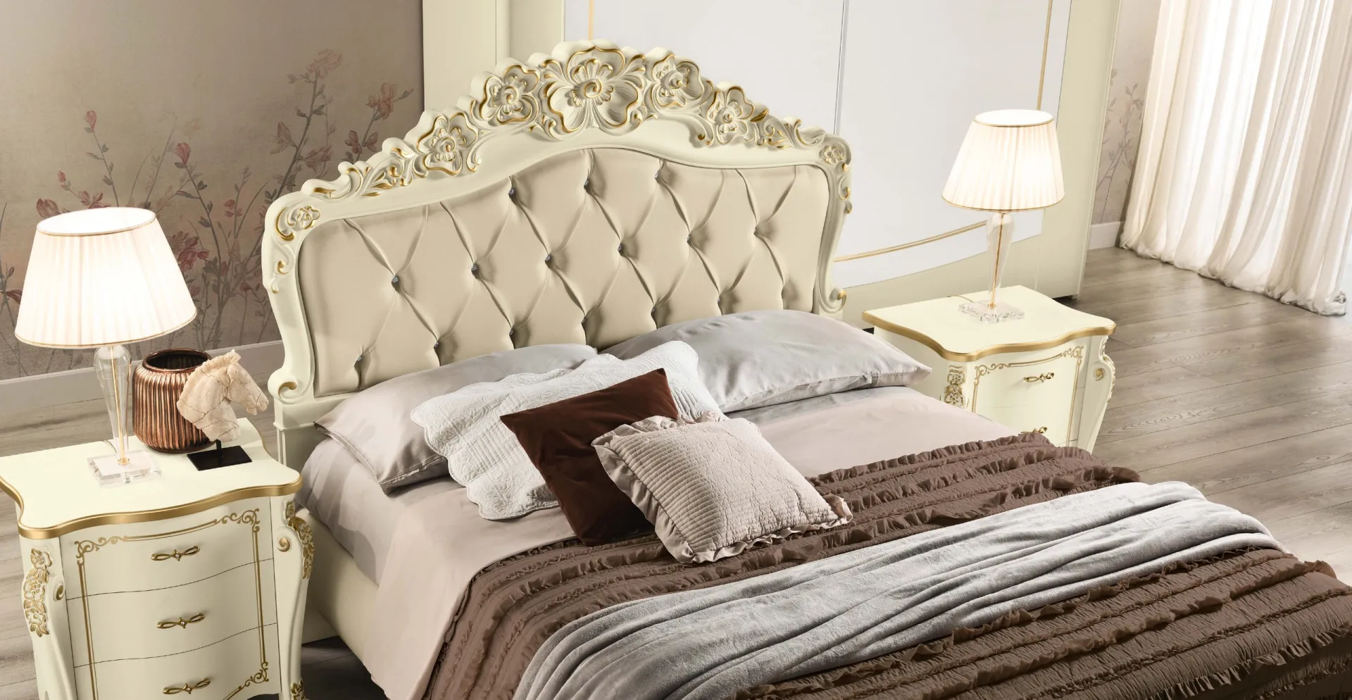 Letto Pandora Adriatica avorio con decori oro