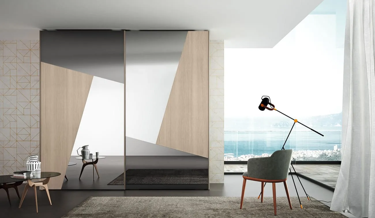 Armadio Cover Adriatica con campiture oblique in legno e specchio