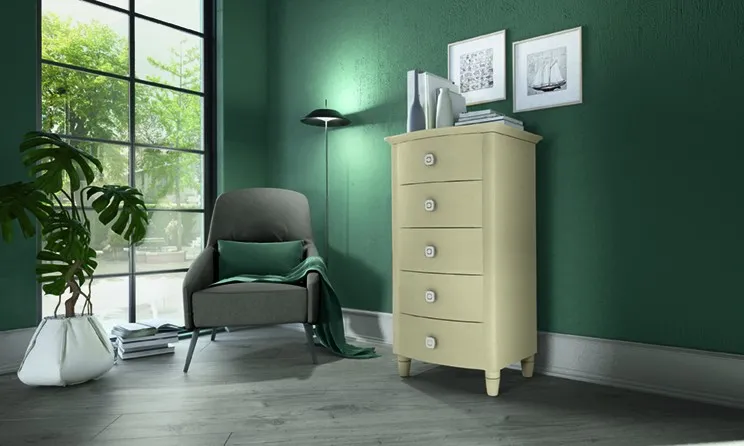 Settimino classico Vienna Colombini avorio su gambe tornite davanti a una parete verde
