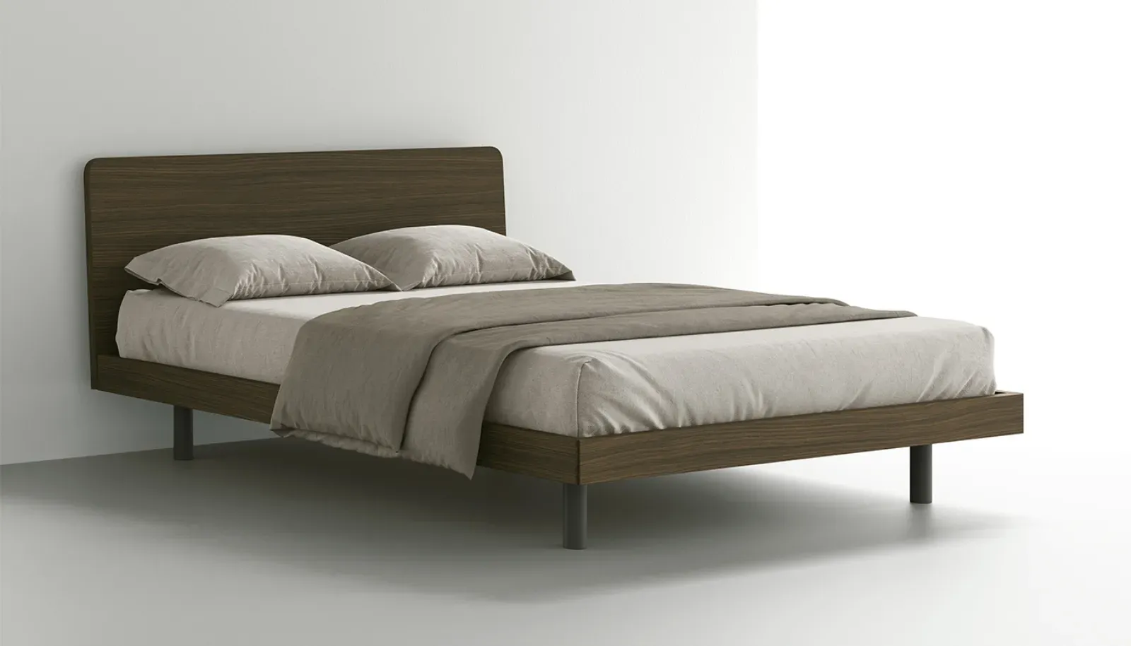 Letto Line Dielle Modus con testiera inclinata dagli angoli arrotondati