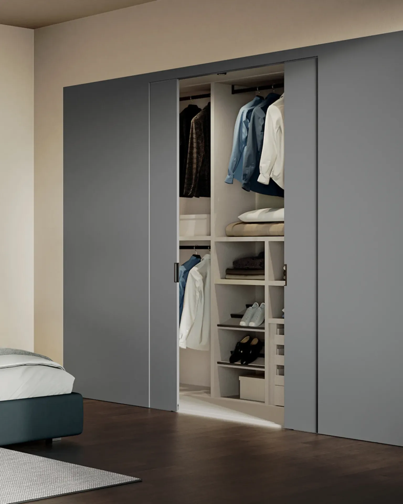 Porta Plana Dielle Modus aperta su una cabina armadio in camera