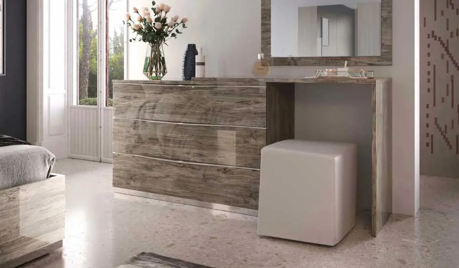Mobile toilette Diana Euro Design con pouf
