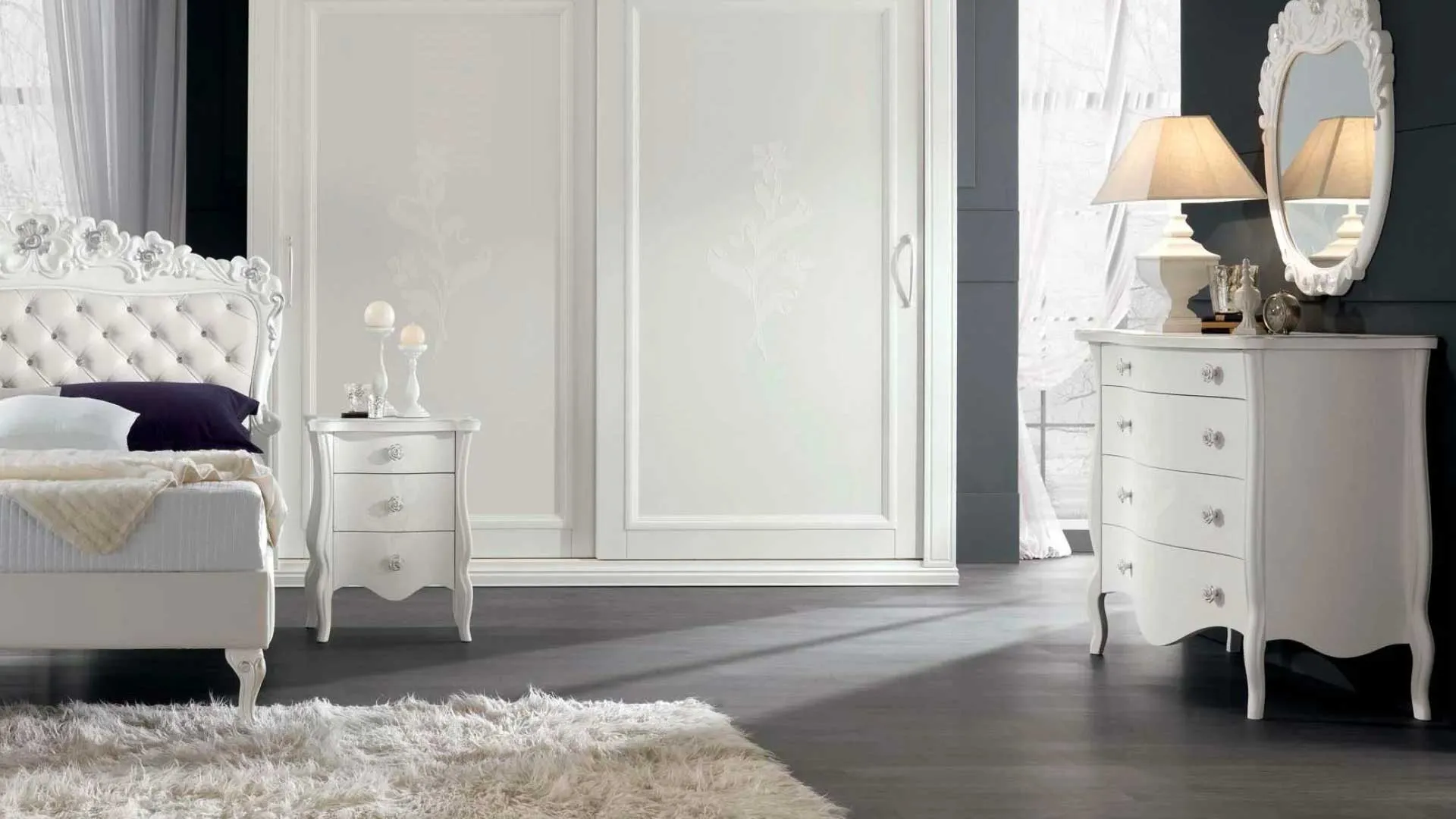 Comò e comodini Leopardi Euro Design con decoro floreale
