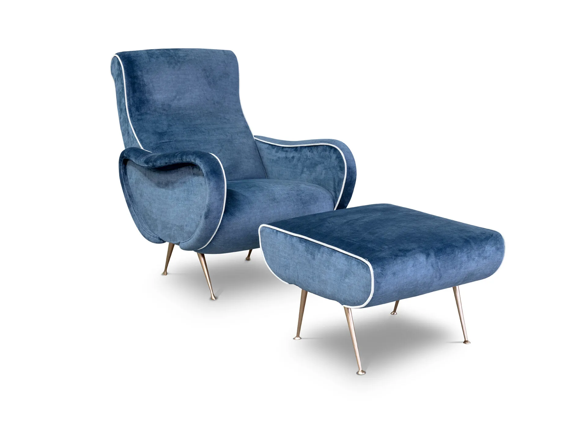 Pouf Tosato 51.14 abbinato alla poltrona 52.18 in velluto azzurro