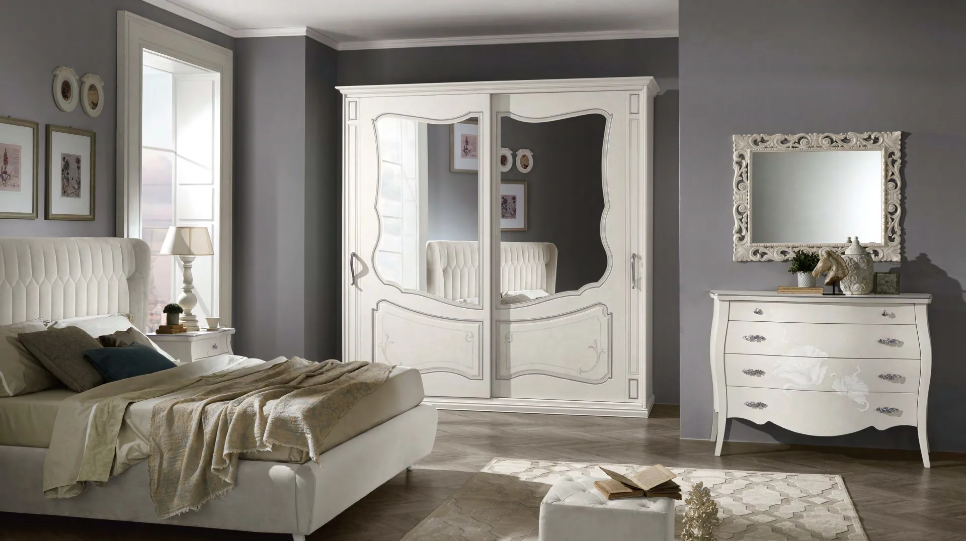 Camera con armadio Teseo Euro Design a specchi e letto Iris