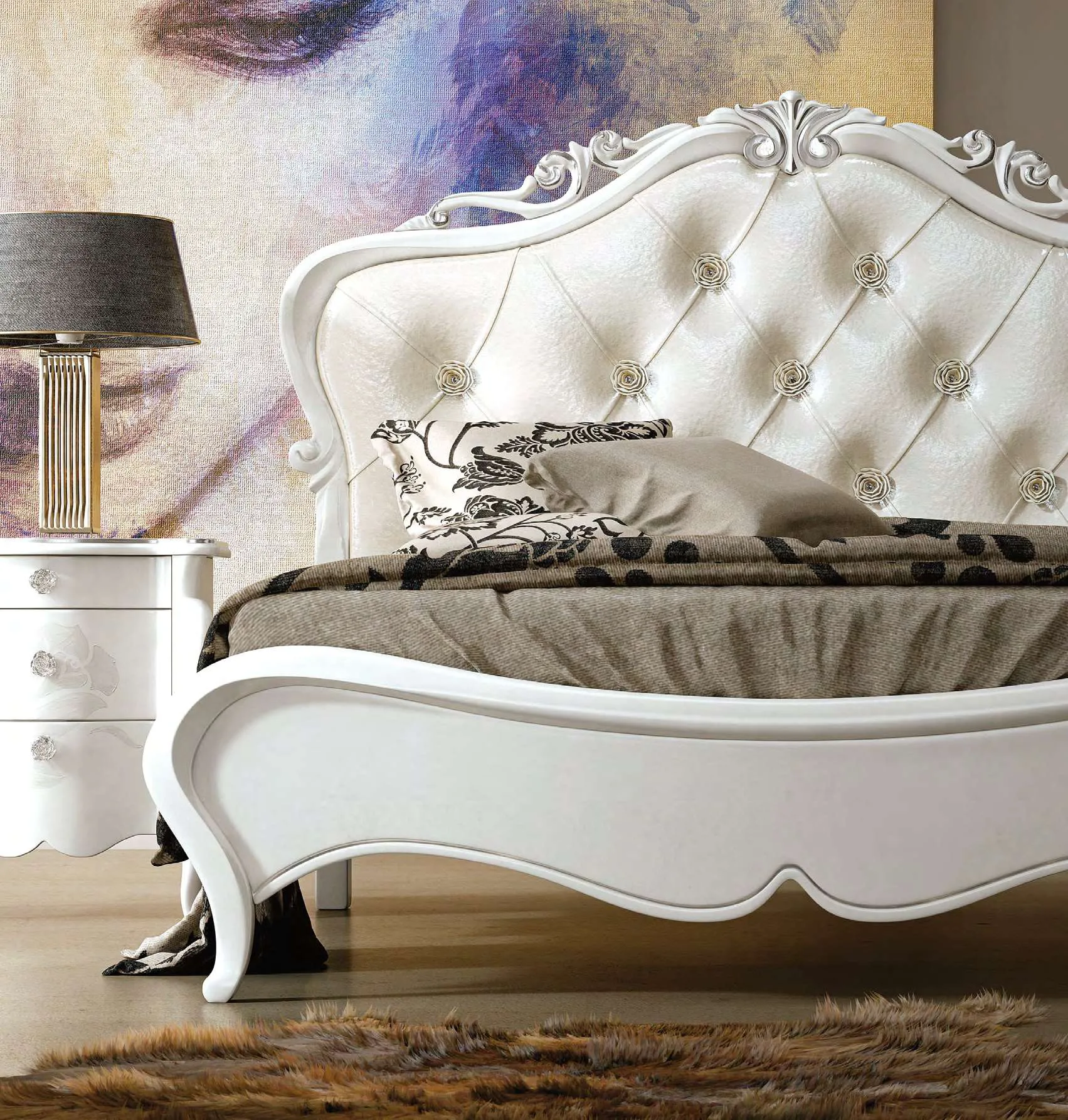 Letto Corinne Euro Design con pediera lavorata