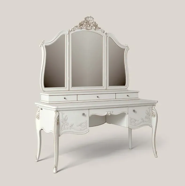 Specchiera per toilette Opera Francesco Pasi laccata bianca con fregio oro, su scrittoio, fondo grigio