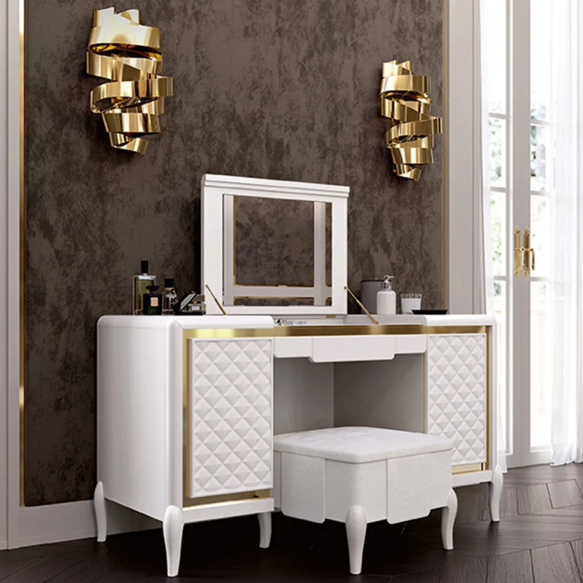 Toilette con facciata a rombi Ocean Francesco Pasi bianco lucido con pouf e applique dorate