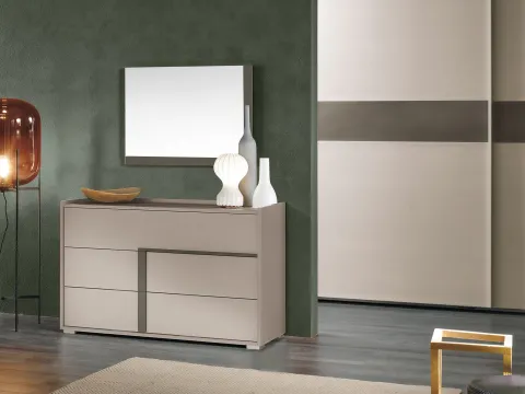 Vai alla foto 2