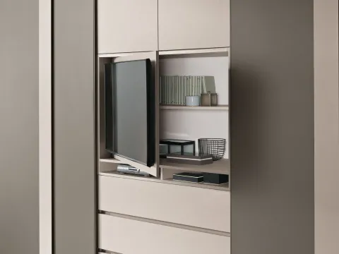 Vai alla foto 2