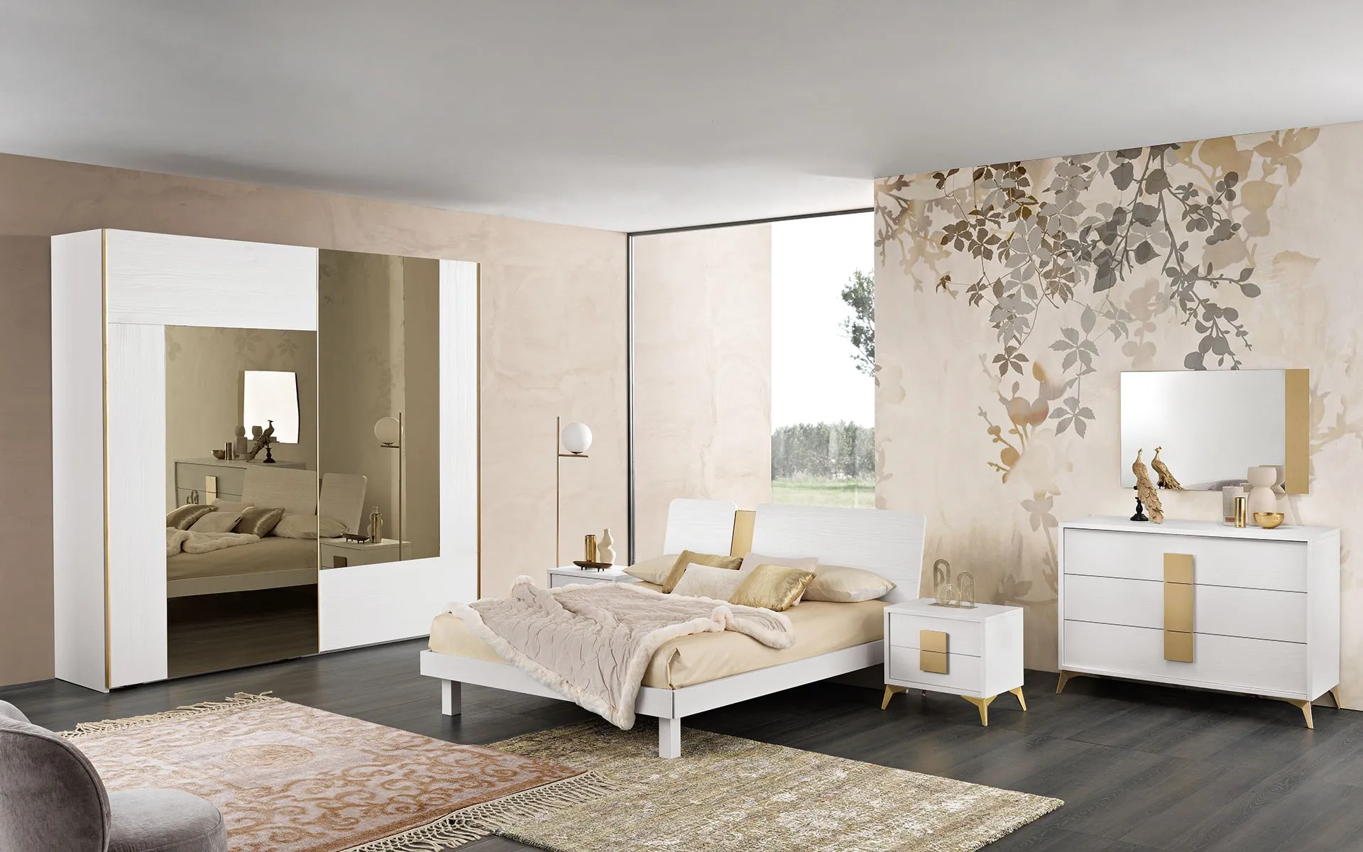 Camera da letto Abaco 182 Gierre con armadio a specchio bronzo e comò con maniglie oro