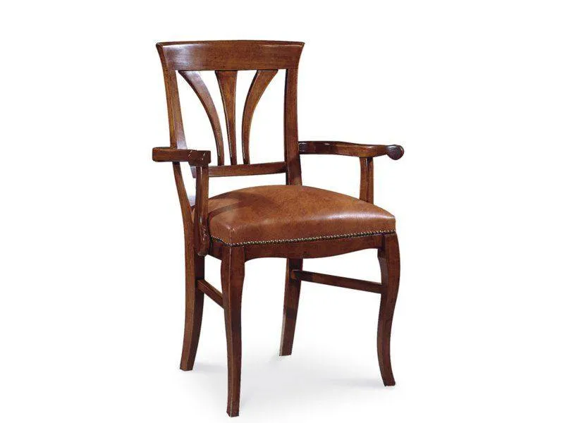Poltroncina Tosato 50.41 in noce con schienale a ventaglio e seduta in pelle cuoio, su fondo bianco