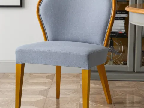 Vai alla foto 1