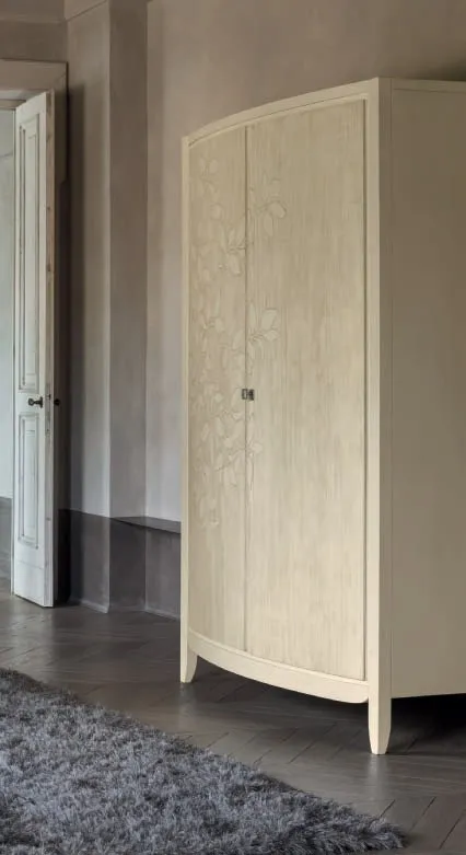 Armadio House Project Imba a due ante battenti con decoro foglia