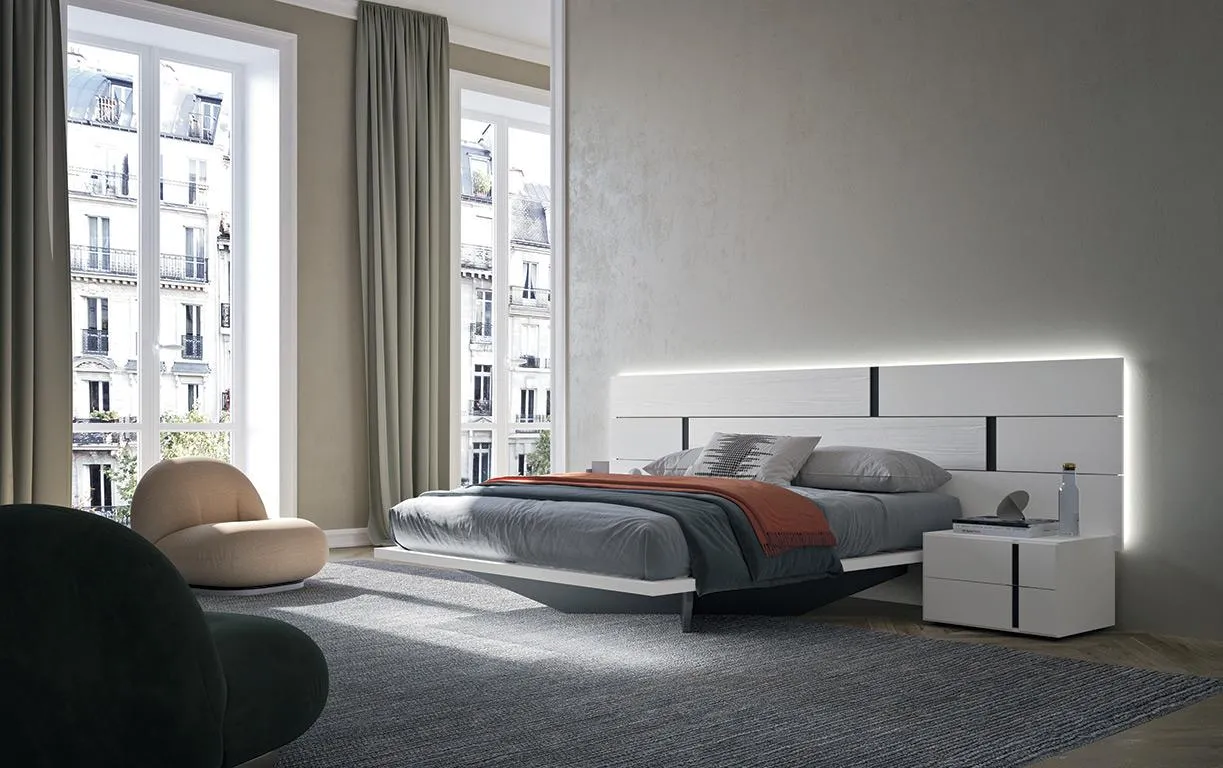 Letto Regolo MobilGam con luce sulla testiera