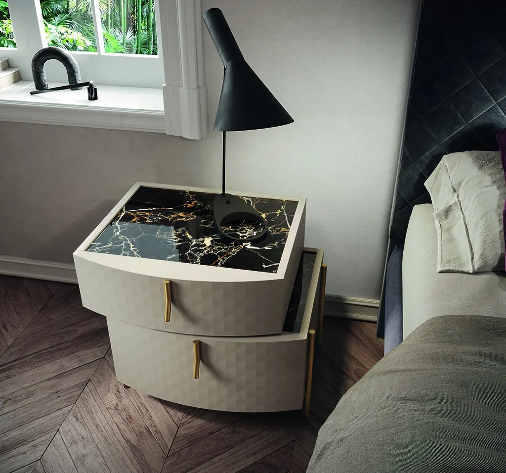Comodino Prestige Mobilificio AG corda con piano effetto marmo e maniglia antracite