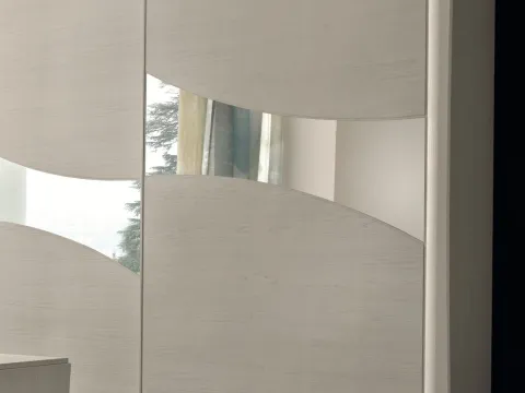 Vai alla foto 1