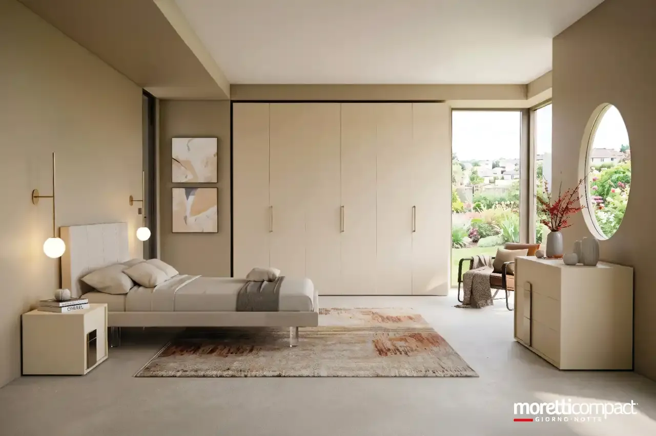 Camera da letto Prime PR8 Moretti Compact con letto imbottito Sirius e armadio battente crema
