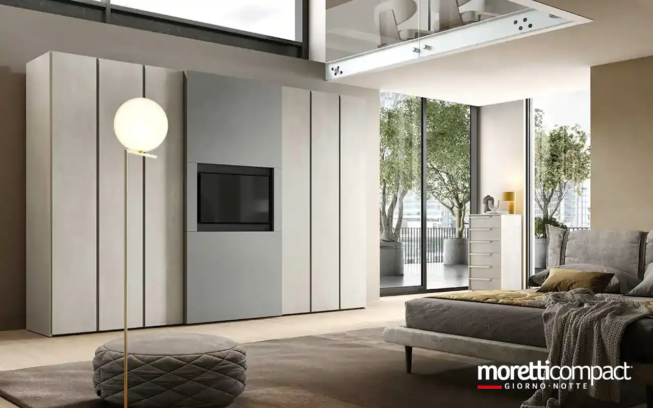 Armadio combinato Zenith C252 Moretti Compact con televisore sull'anta centrale