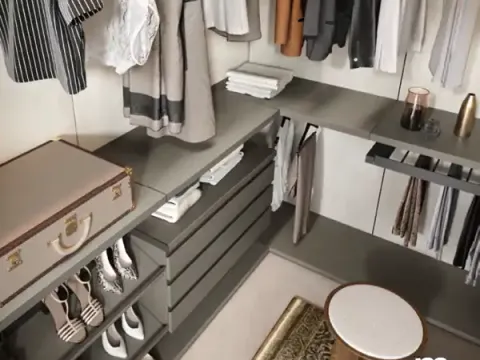 Vai alla foto 3