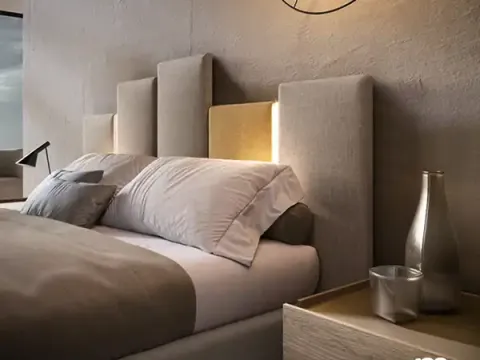 Vai alla foto 2