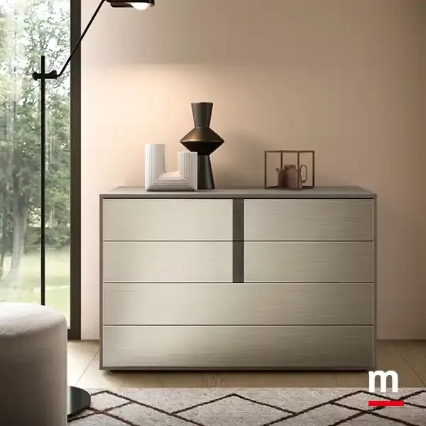 Comò Cube C12 Moretti Compact con inserti verticali scuri