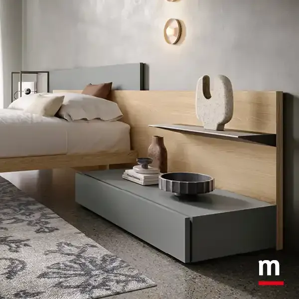 Comodino sospeso in rovere della camera Modula M13 Moretti Compact