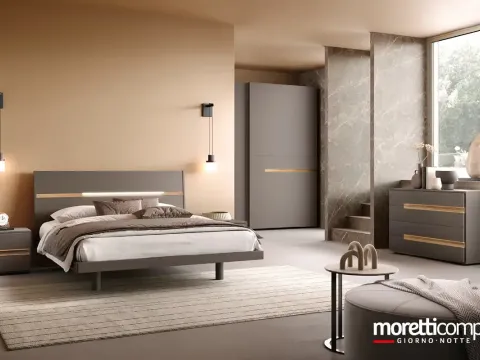 Vai alla foto 1