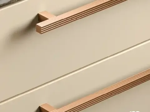 Vai alla foto 2