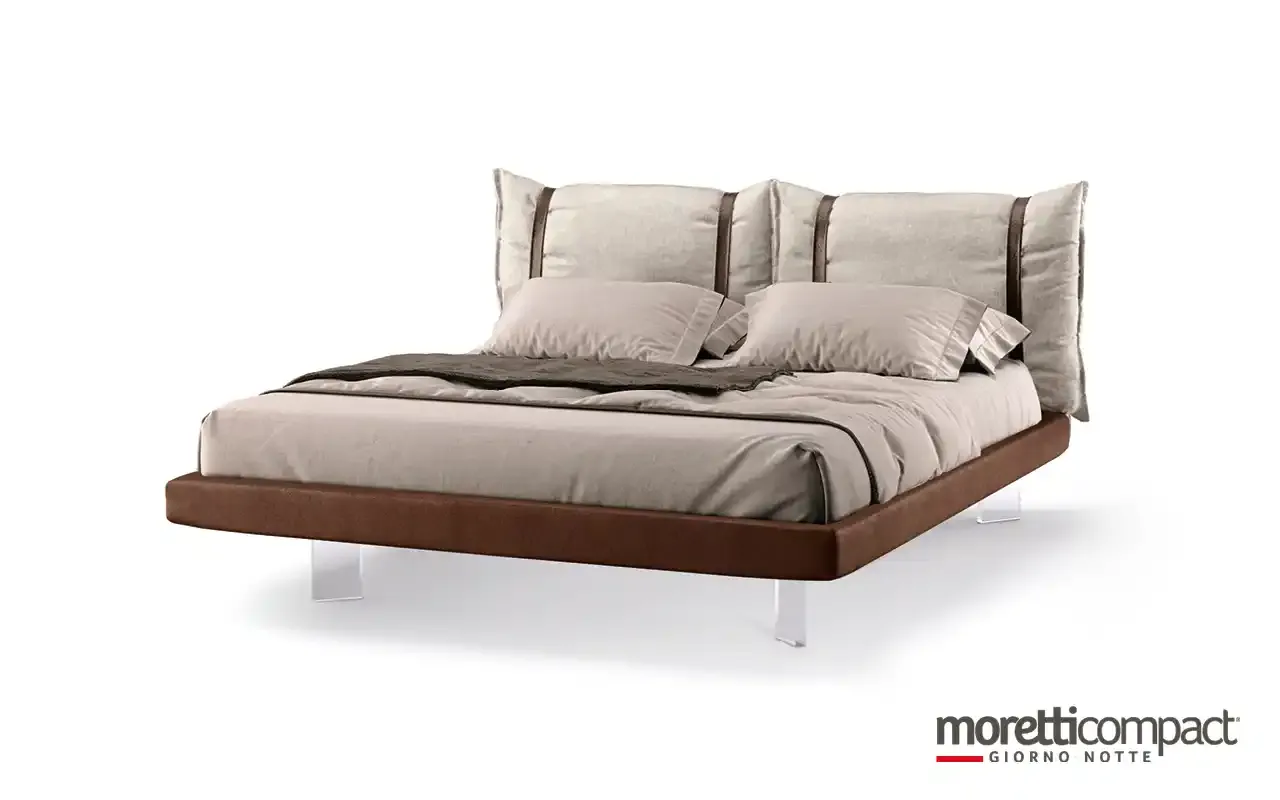 Letto Polis Moretti Compact con due guanciali e giroletto cuoio