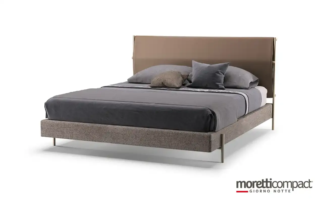 Letto Rigel Moretti Compact con testata liscia e giroletto in tessuto