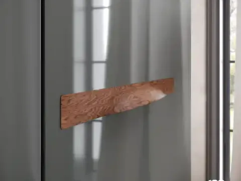 Vai alla foto 3