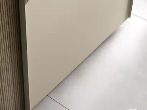 Vai alla foto 3