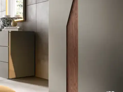 Vai alla foto 2