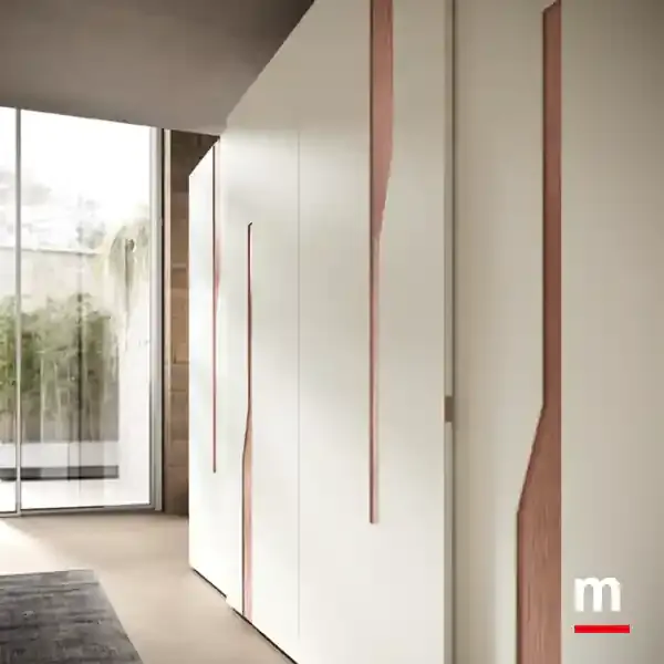 Ante bianche con inserto oro rosa, armadio Zenith S158 Moretti Compact