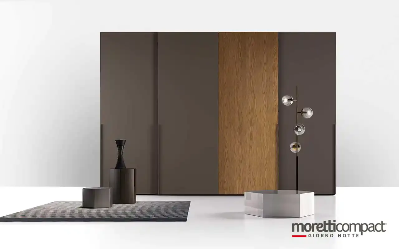 Armadio scorrevole Zenith S176 Moretti Compact a quattro ante cacao e rovere tabacco