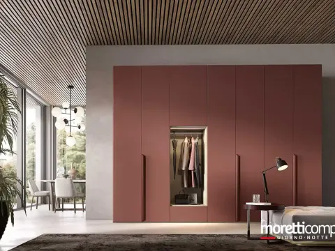Vai alla foto 1