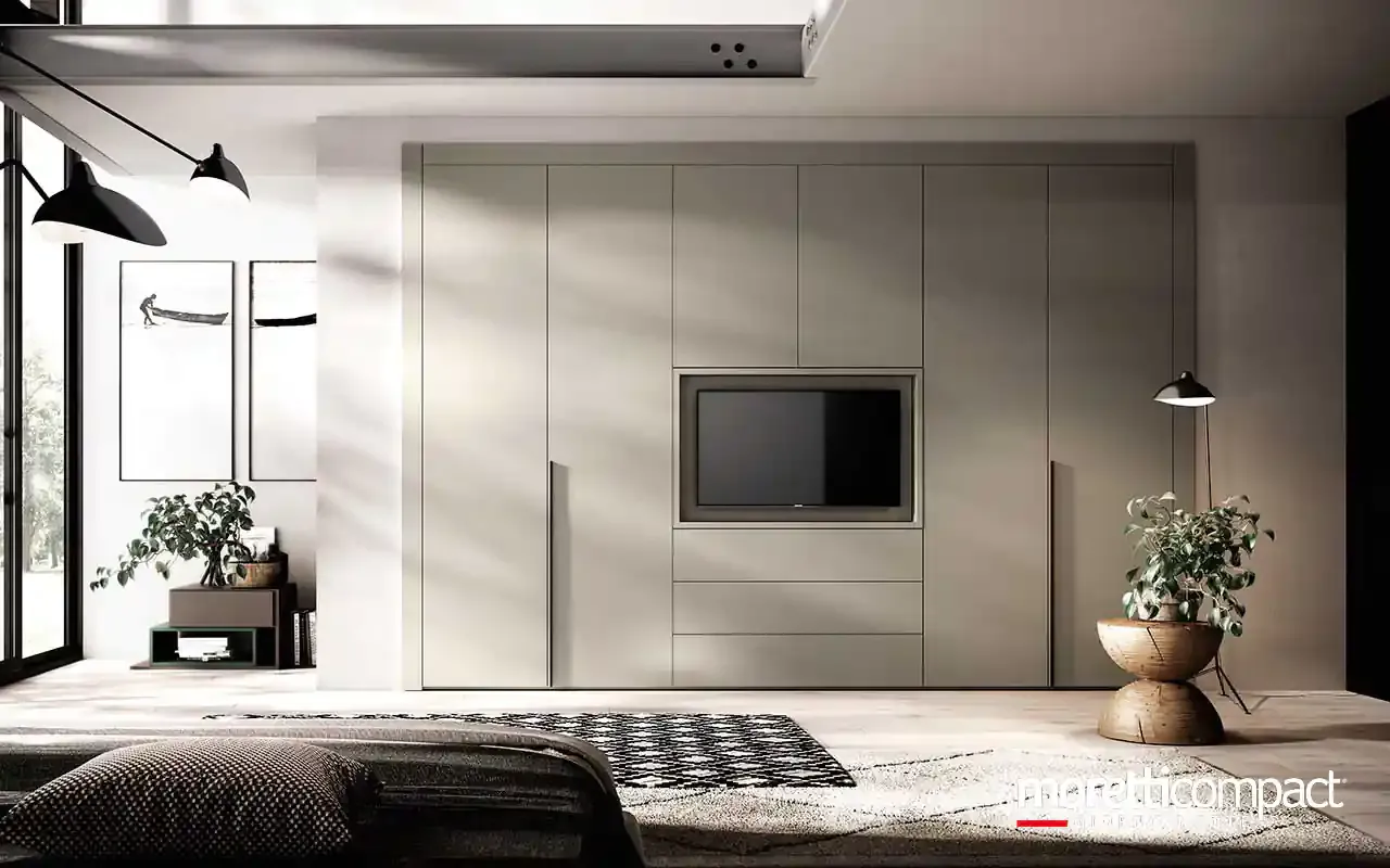 Armadio utility Zenith U458 Moretti Compact tortora a tutta parete con vano TV
