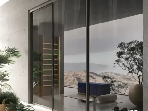 Vai alla foto 2