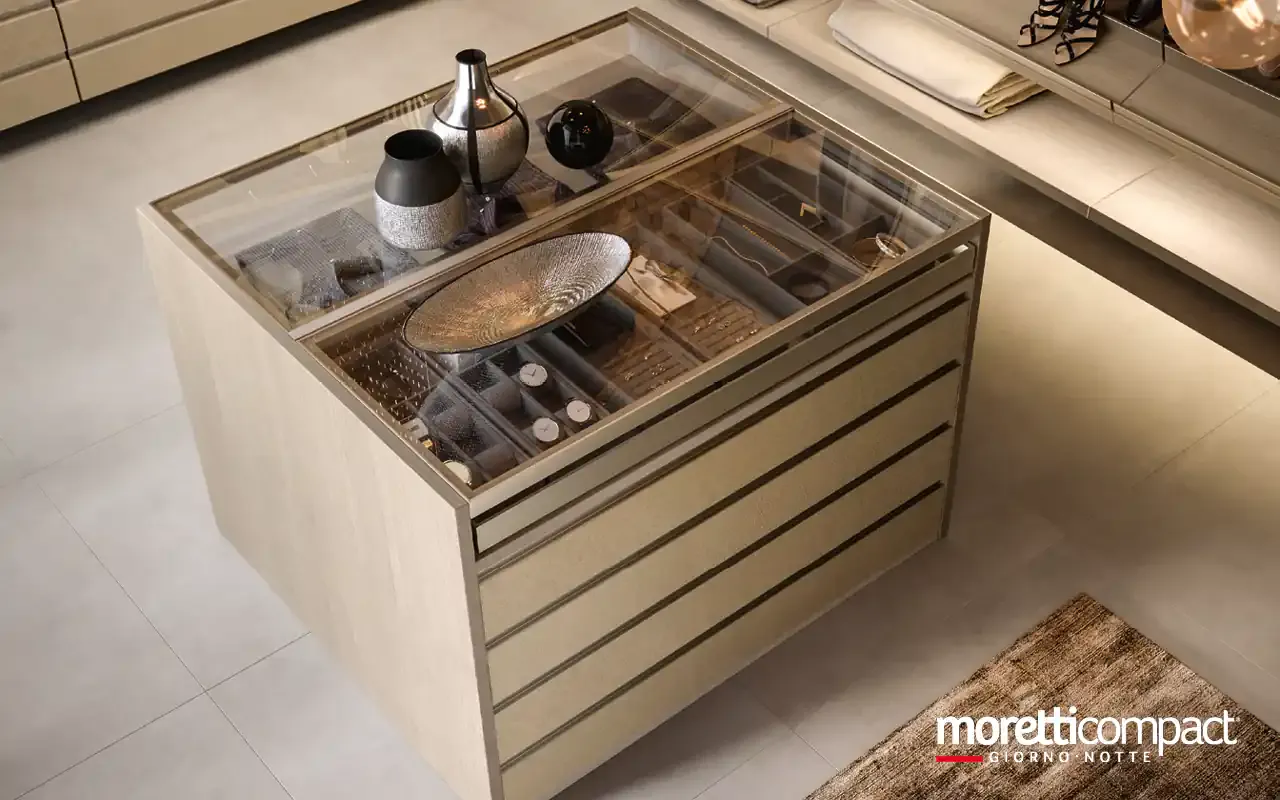 Isola Omnia I721 Moretti Compact in frassino con top in vetro