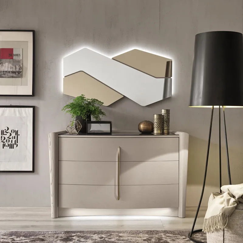 Comò Chloé RTL Mobili con base illuminata e specchiera sagomata a LED