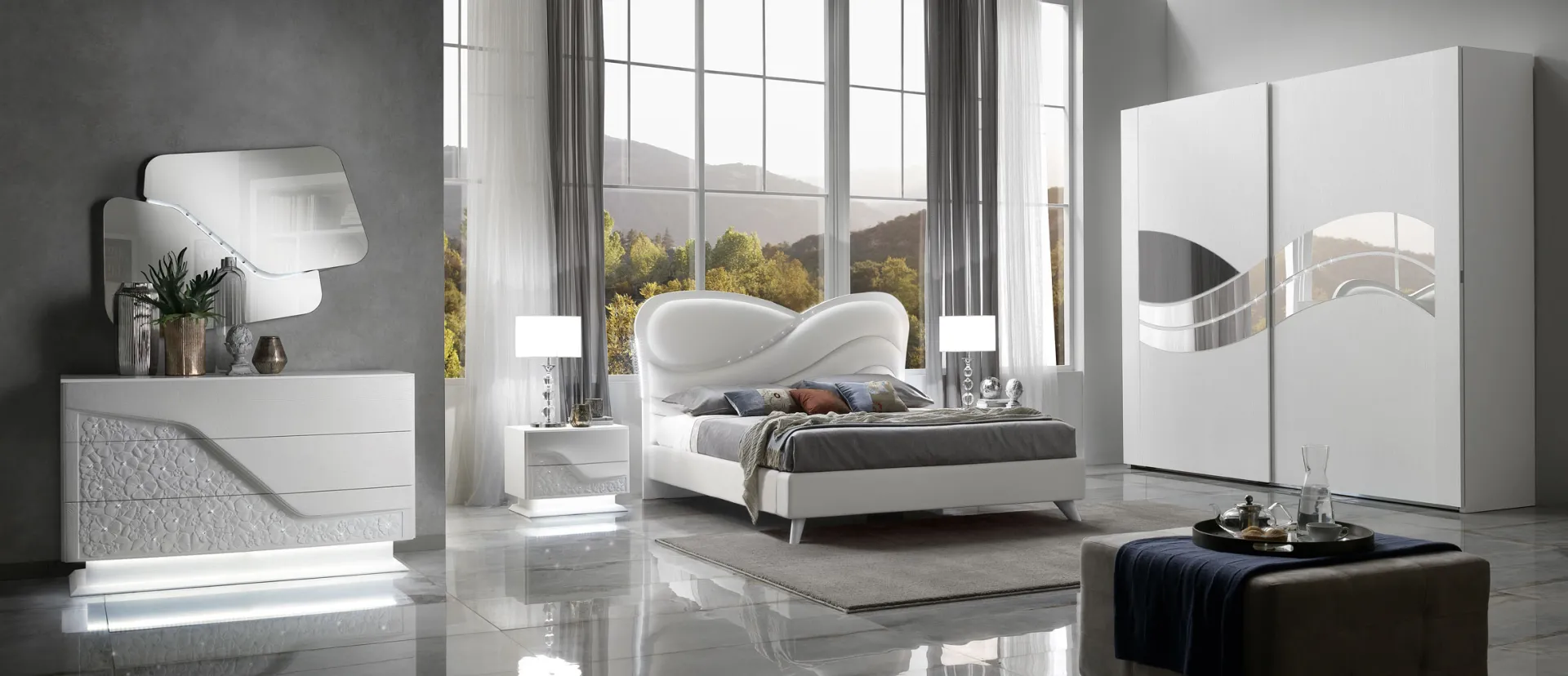 Camera da letto Incanto RTL Mobili bianca con letto Sogno, comò e armadio a specchi
