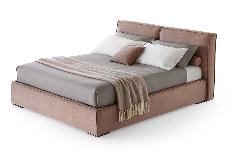 Letto Oasi San Lorenzo su fondo chiaro, vista di tre quarti
