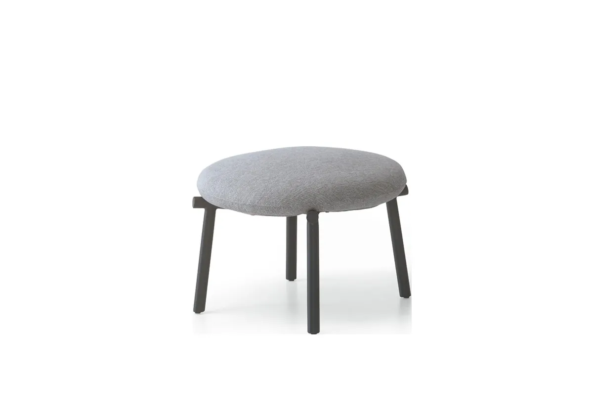 Pouf Kyoto Target Point grigio su fondo bianco