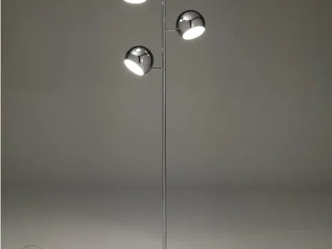 Vai alla foto 2