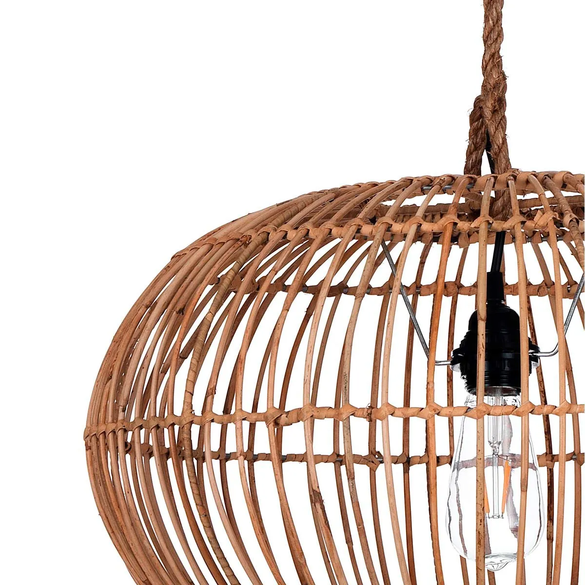 Dettaglio del rattan del lampadario Yvon