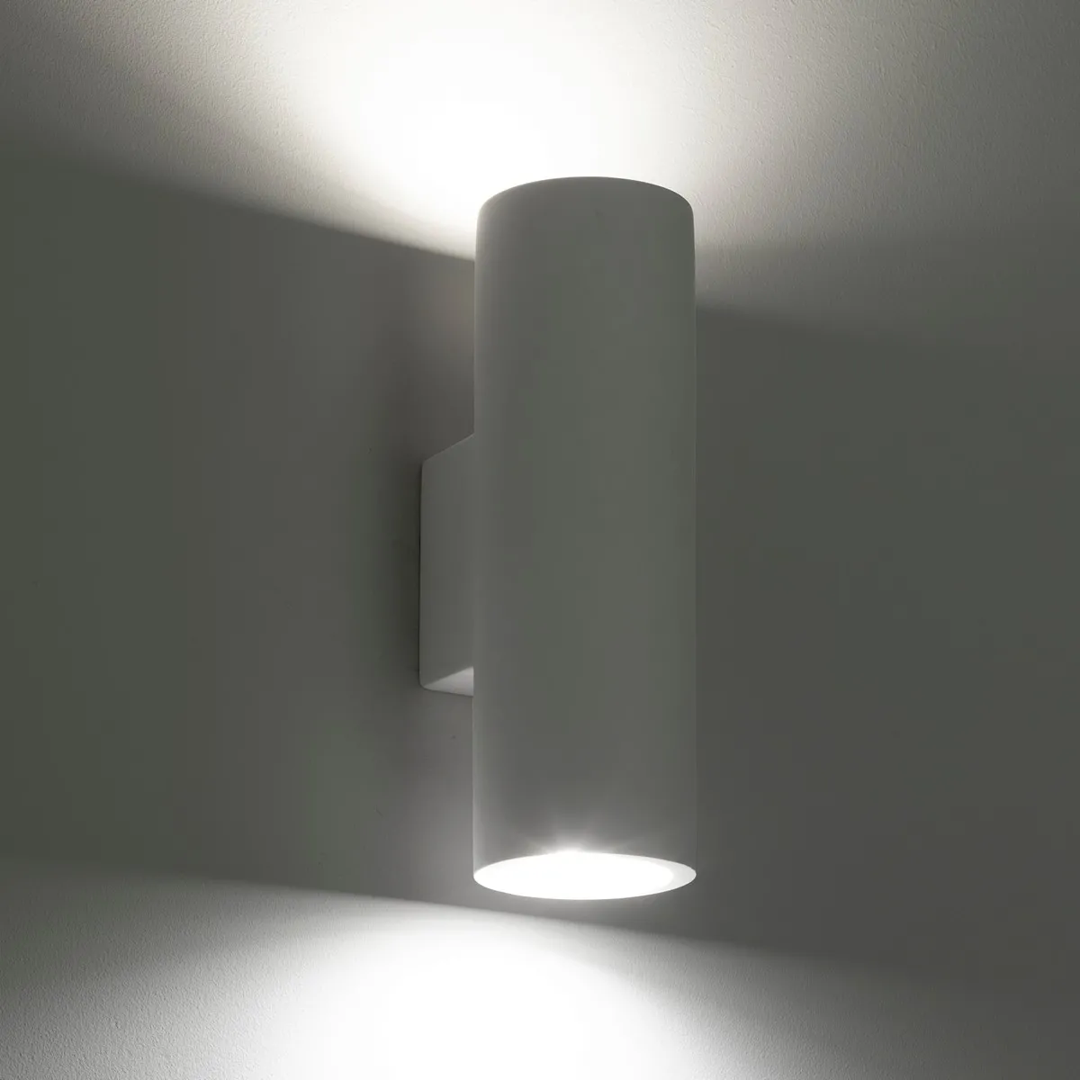 Applique Domus-B Tomasucci accesa