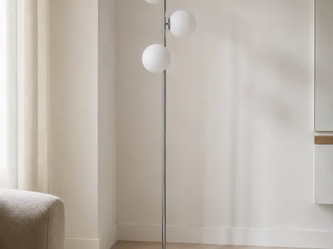 Vai alla foto 2